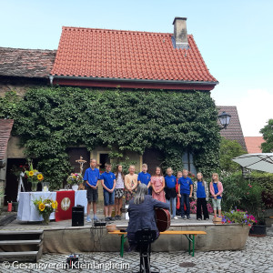 Kinderchor beim Auftritt August 2024